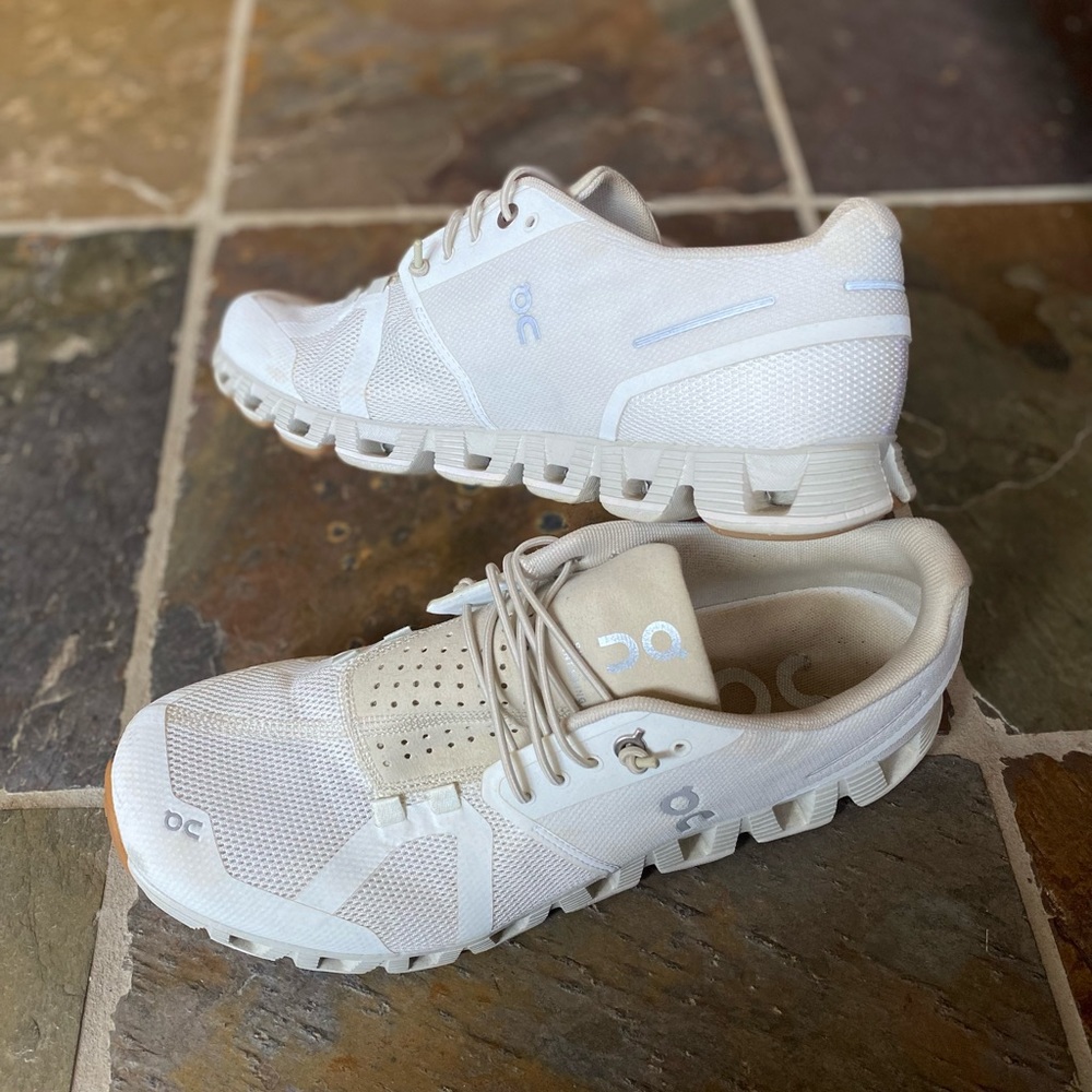 On Cloud Tennis Shoes
